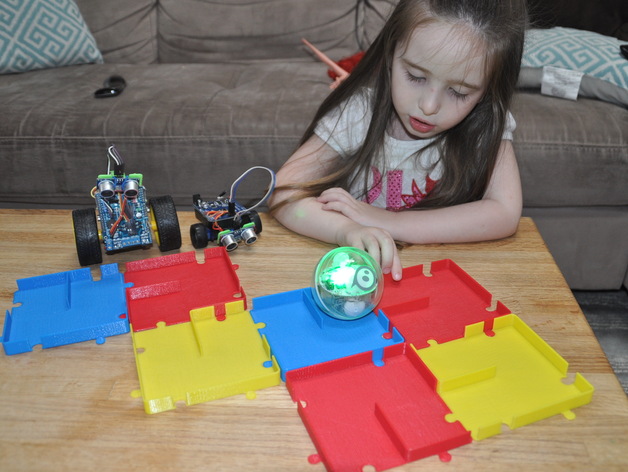 Sphero Modular Puzzle Maze Blocks - Build your own robot maze to challenge your programming skills!