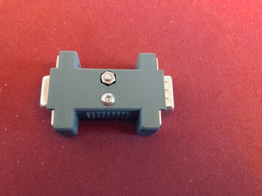 D-Sub 9-Pin double-sided connector as crossover-adapter