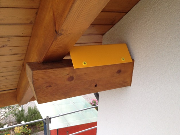 Anti bird nesting cover for roof beam