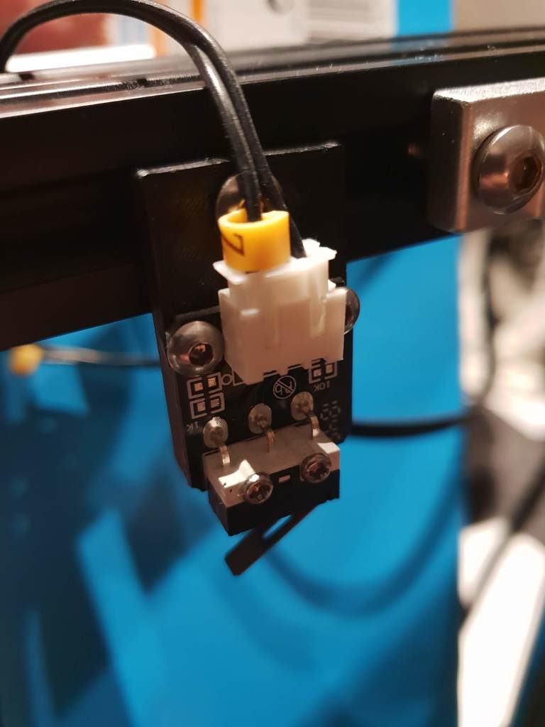 Z-offset Bed switch V1.0 for Ender 5 with 3mm build plate