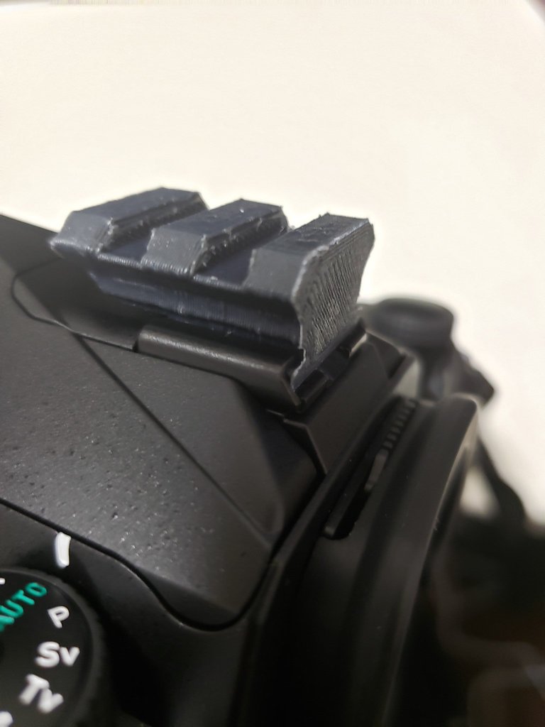 Picatinny 20mm camera hotshoe adapter