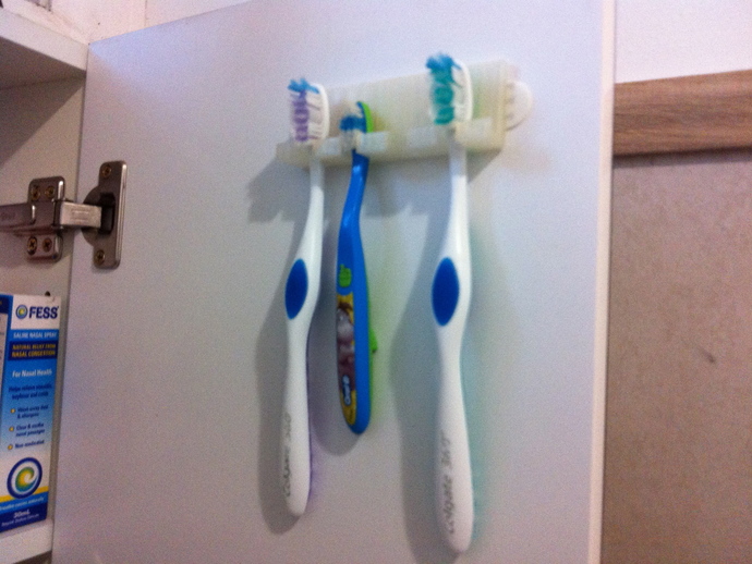 Really simple Toothbrush holder
