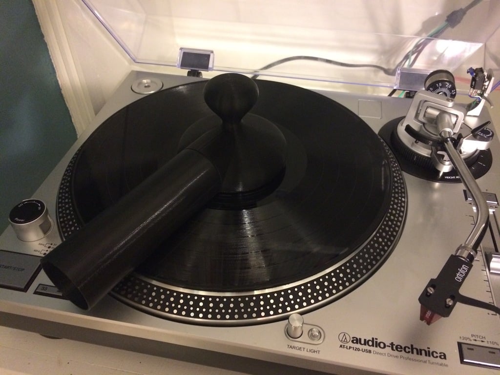Wet/Dry vacuum attachment for cleaning Vinyl Records