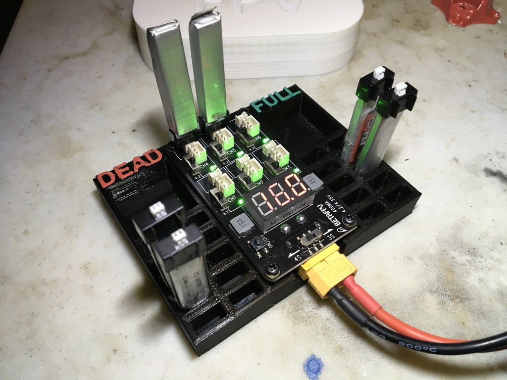 BETAFPV 1S LIPO CHARGER AND BATTERY HOLDER