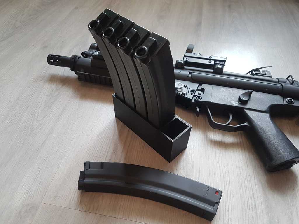 MP5 Mag Stand