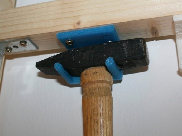 Simple Hammer holder