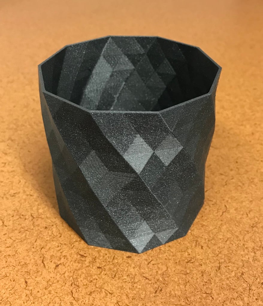 Low Poly Pencil Cup/Holder