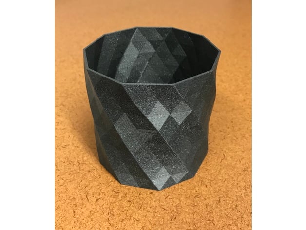 Low Poly Pencil Cupholder