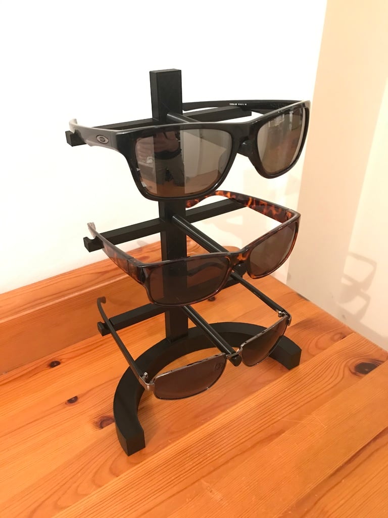 Ultimate Sunglasses stand 