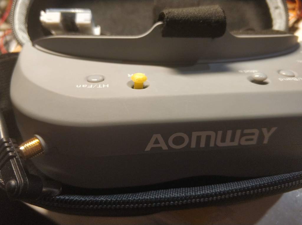 Aomway Commander V1 button