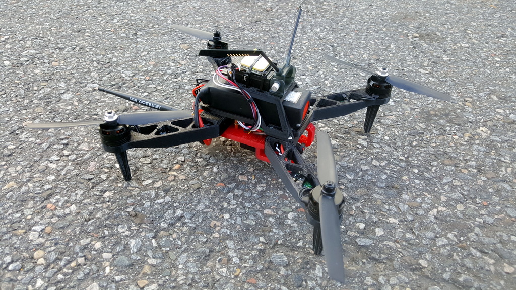 280 mm Quadcopter with GPS, FPV with onboard recording