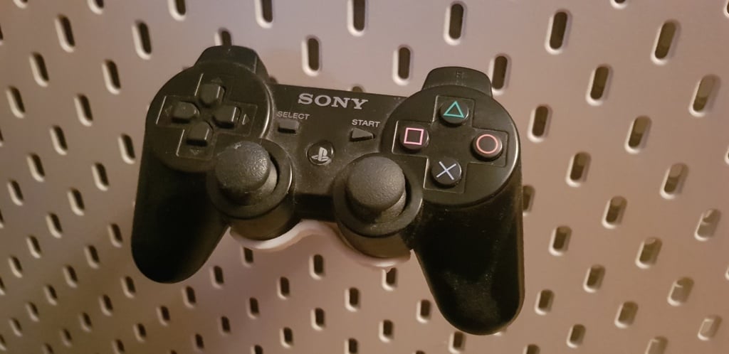 PS3 Controller Holder for Ikea Skadis