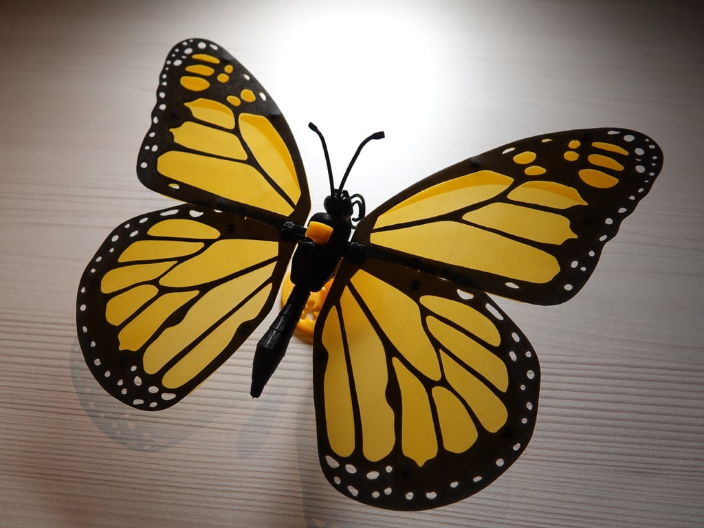 Articulated Monarch Butterfly (Papillon Monarque articulé)