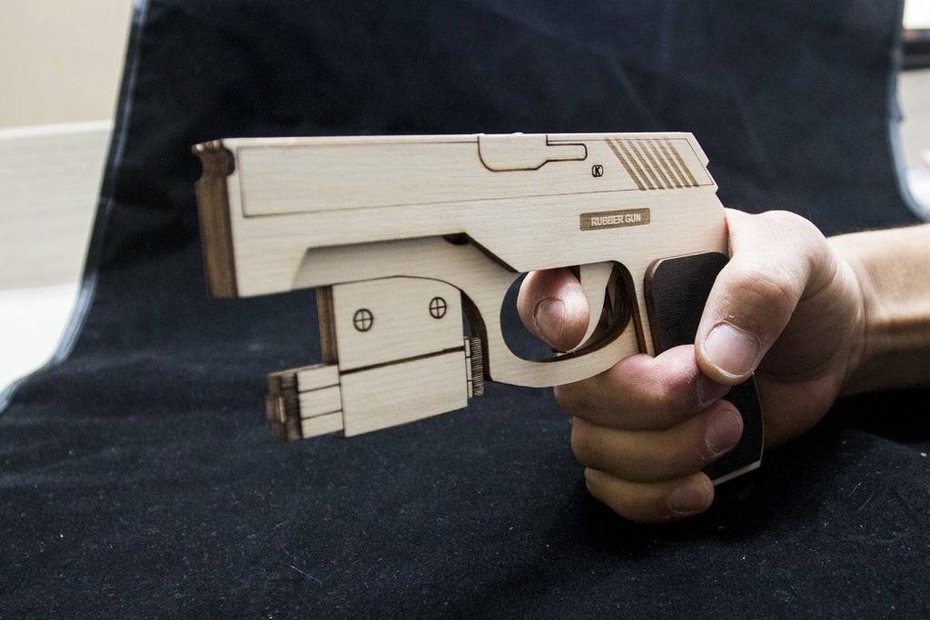 Rubber Band Gun with Laser Red dots