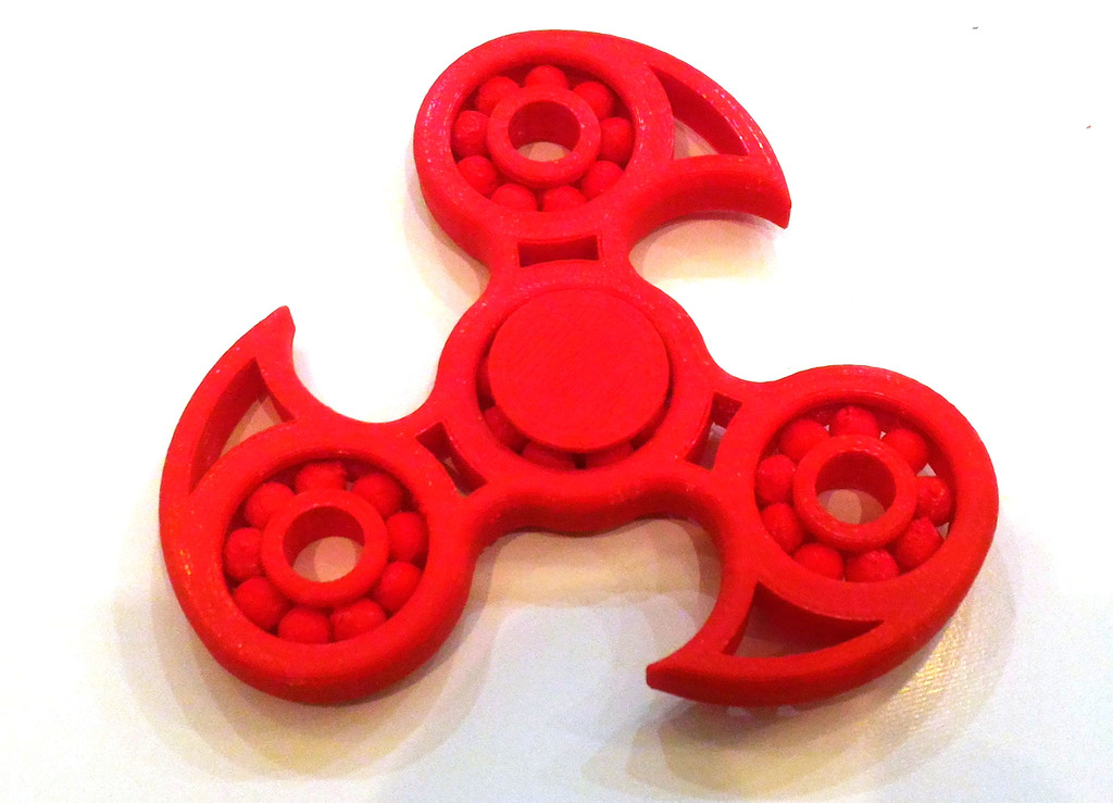 Fidget Tri Spinner remix with printed bearing