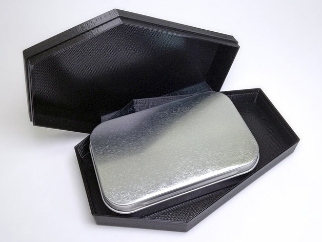 3D-Printed Coffin for Altoids Tin
