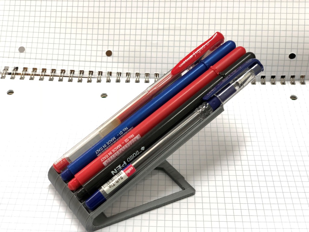 A simple 10mm pen holder 