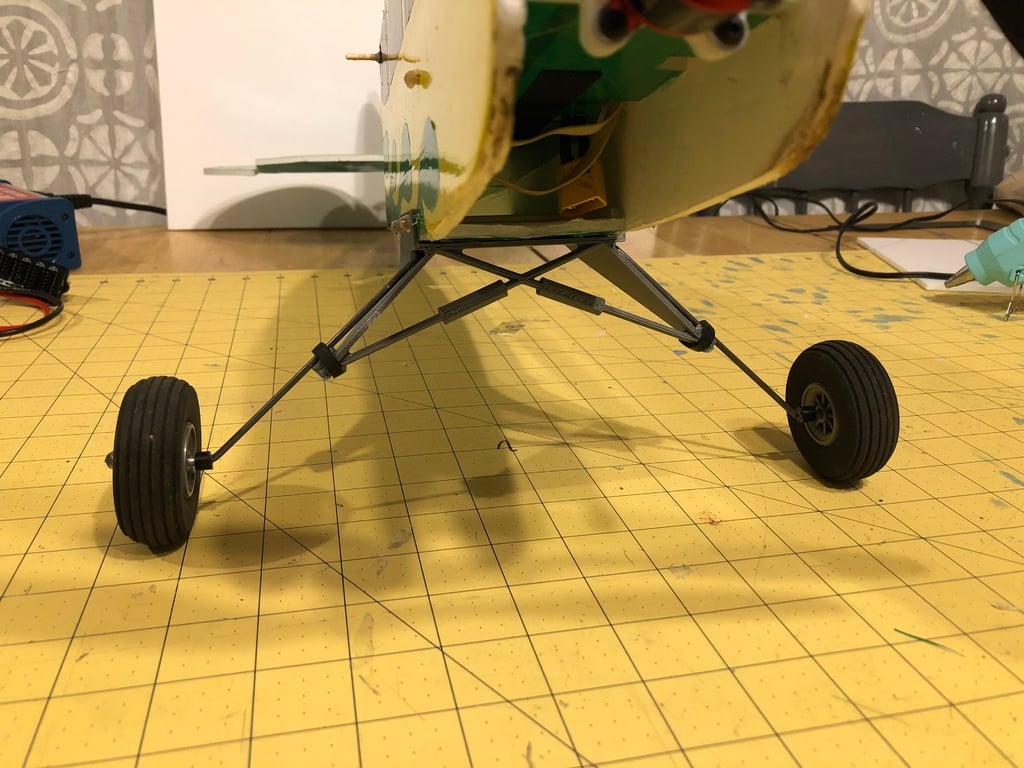 RC Plane Bodied Suspended Landing Gear