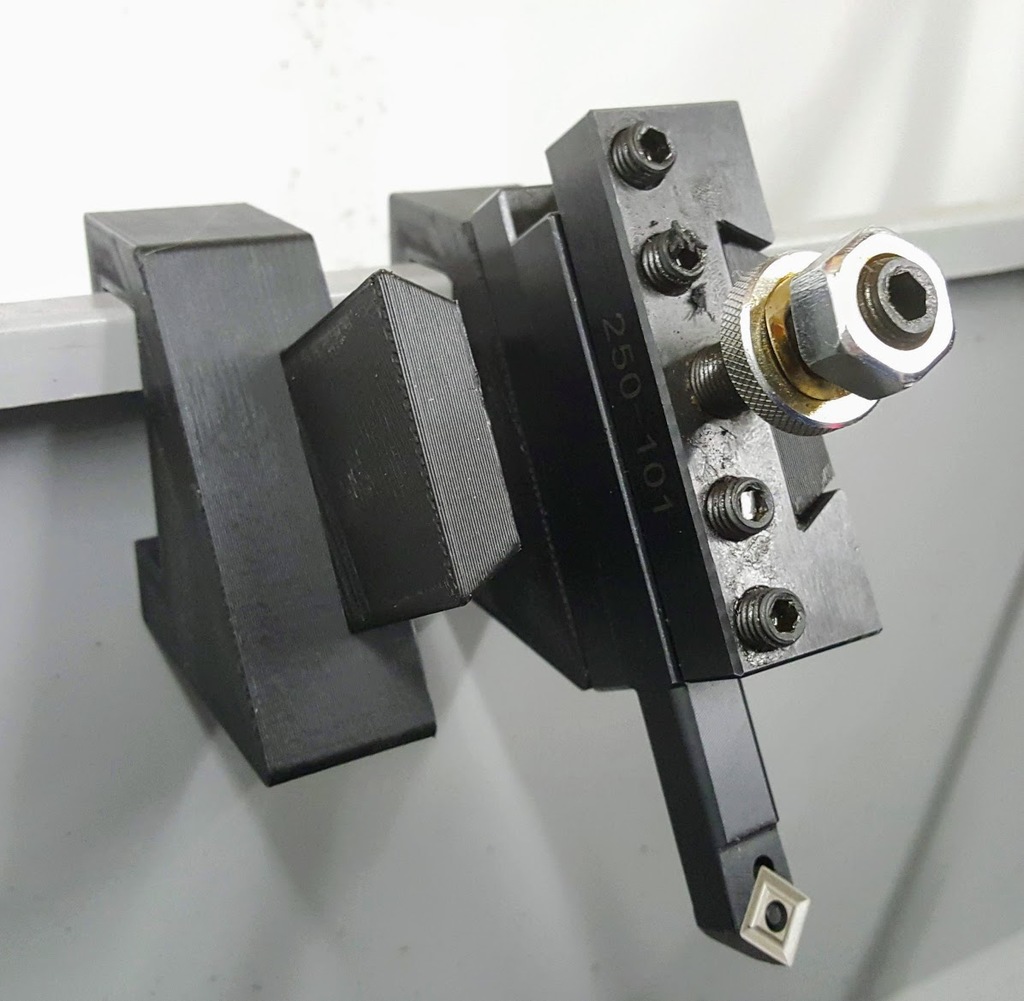 QCTP - 100 series tool holder bracket