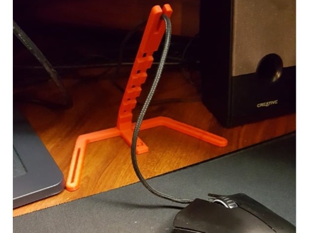 Cable mouse bungee