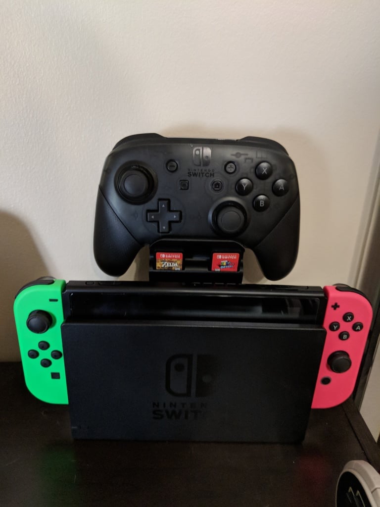 Nintendo Switch Pro Controller Dock Stand With Game Storage Slots
