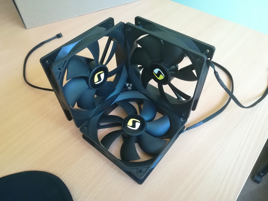 120mm cube fans joint 90 degrees
