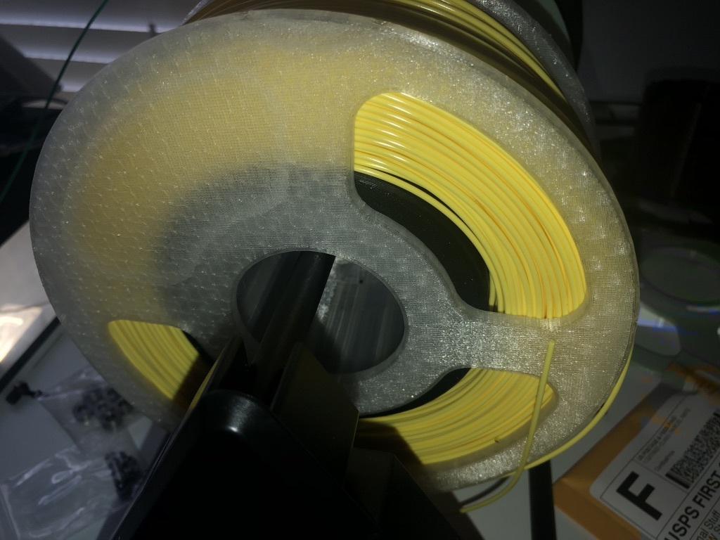 SlantSpool size adapter for Fusion Filaments Universal Spool