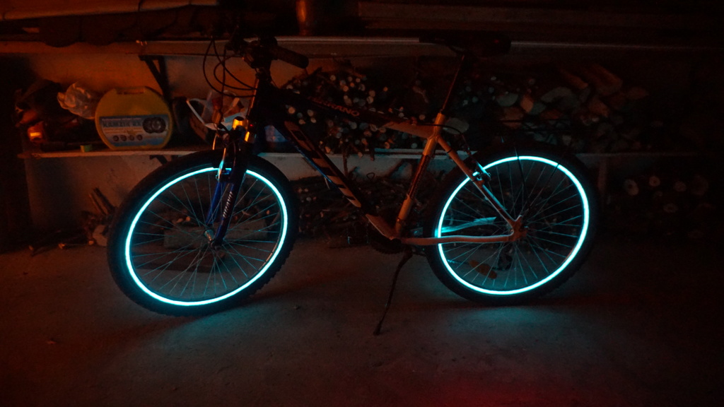 LED mounts for bike light