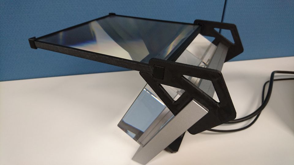 Frame and mounter for ASKA3D plate used with Looking Glass