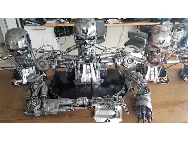 Terminator T800 Split Shoulders “Bust Concept”
