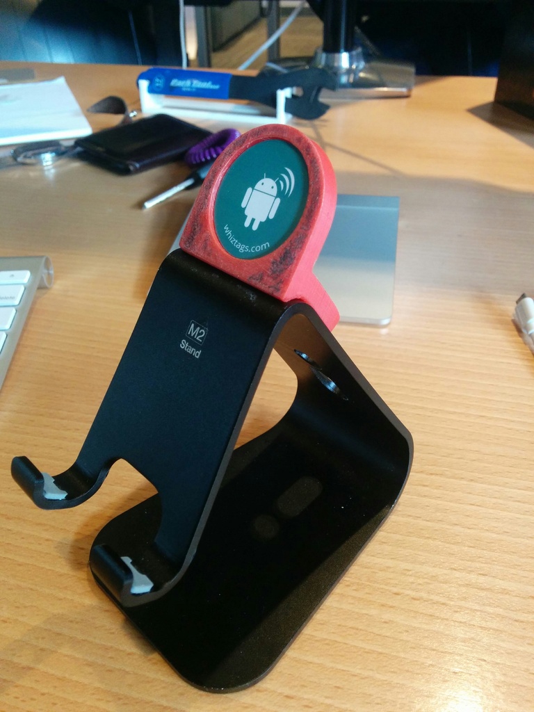 Nexus 5 NFC mount for elago M2 stand