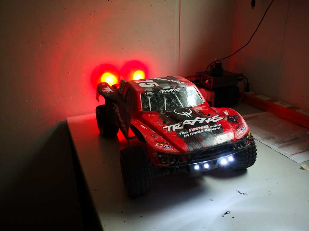 Traxxas Slash 4 LED Light kit - Head and Taillight