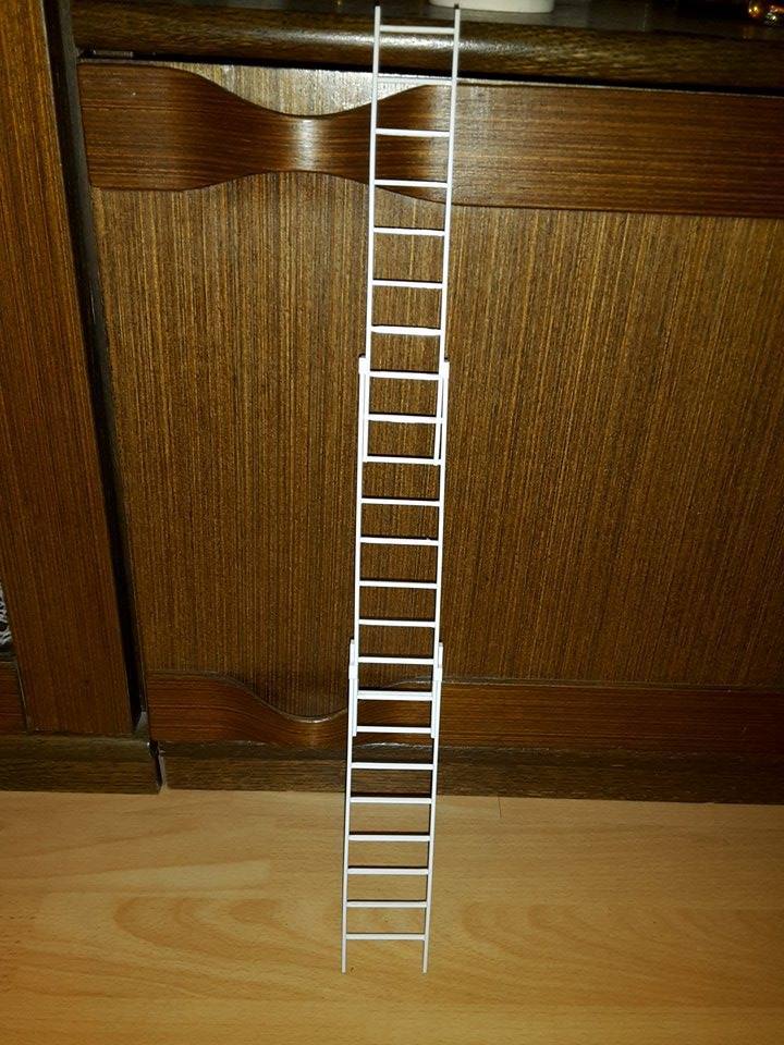 Ladder sliding 1/14