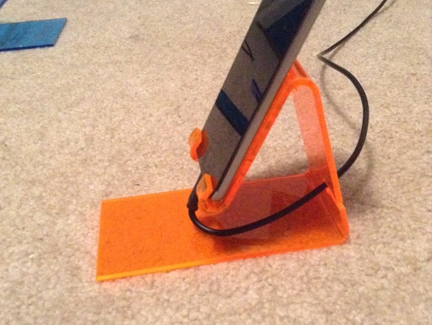 Ipod / Iphone stand