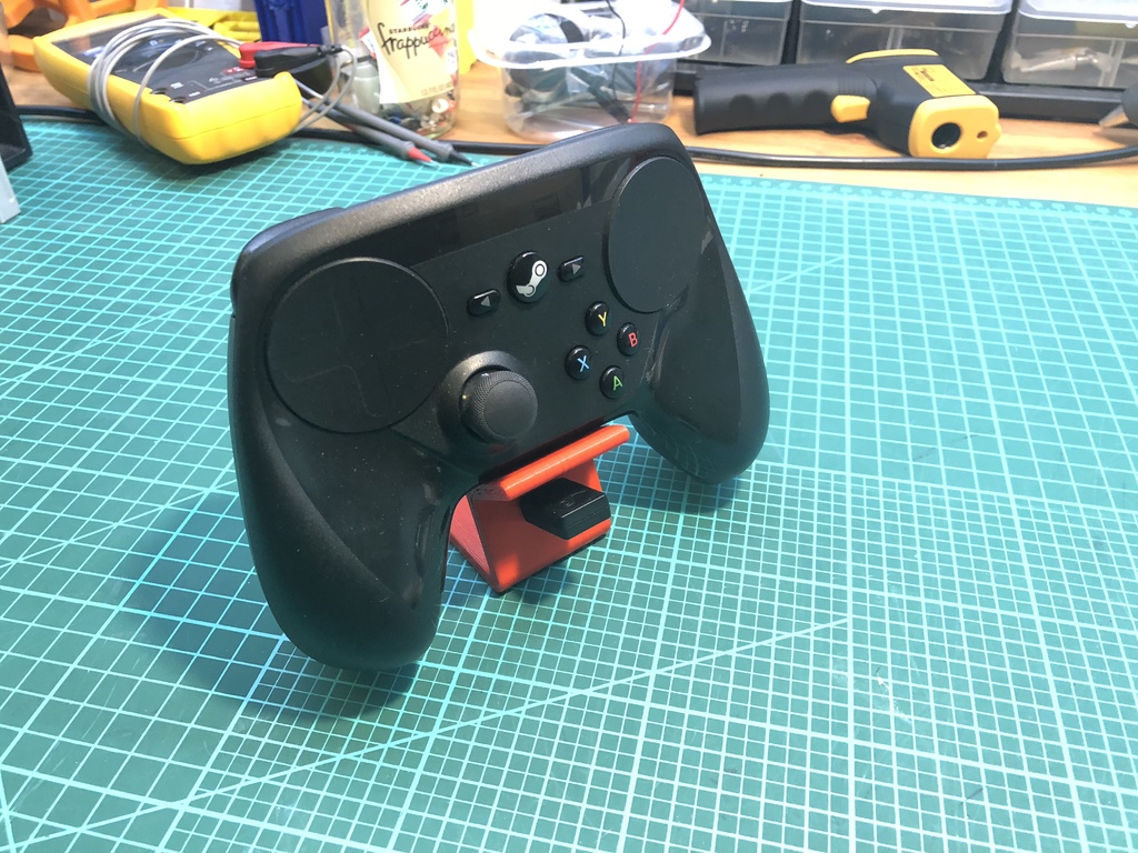Steam Controller stand with dongle storage