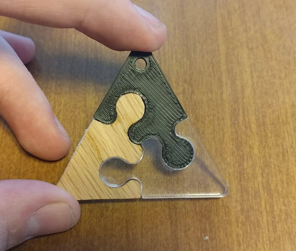 Triangle puzzle keychain