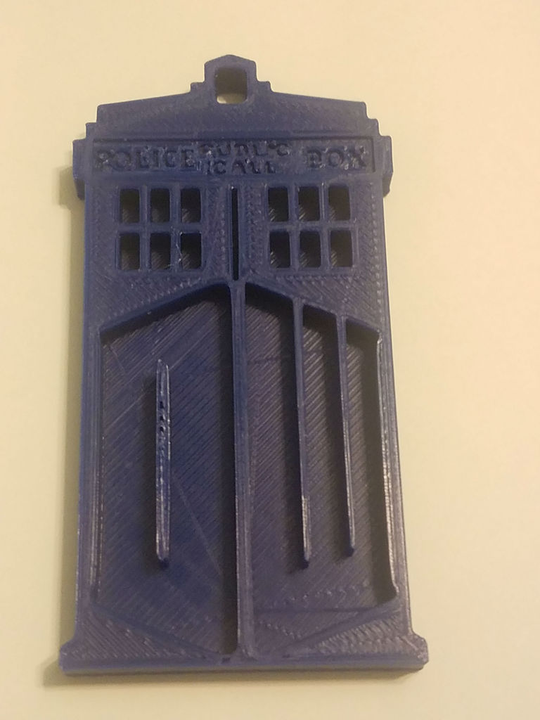 Doctor Who Tardis Keyring with DW on the doors
