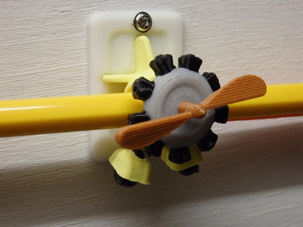 Airplane Pencil holder / Porte crayon avion