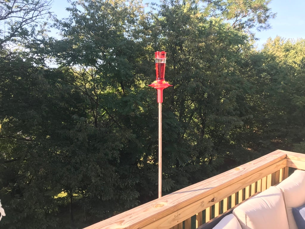 Huming bird/Bird feeder patio/deck mount