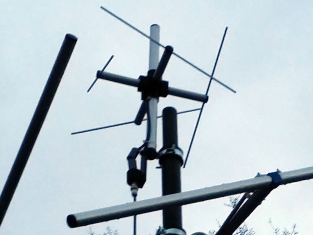 70 cm Lindenblad Antenna