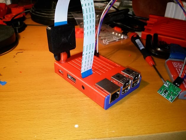 Raspberry Pi B+ / 2 / 3 / 3B+ Case with cutouts for CAM/GPIO and optional camera mount