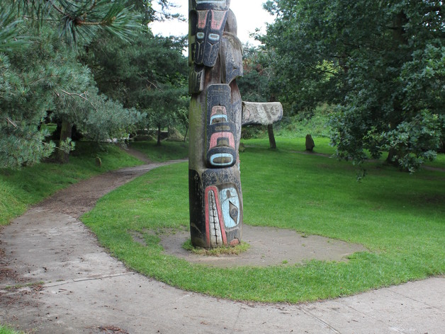 Totem Pole, by Tim Paul