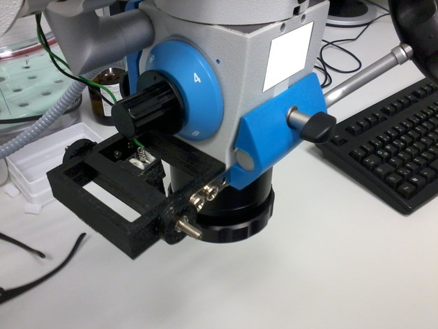 Laserpointer attachment for surgical microscope