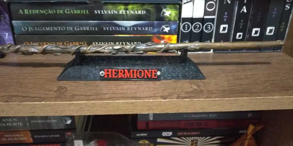 Hermione wand holder