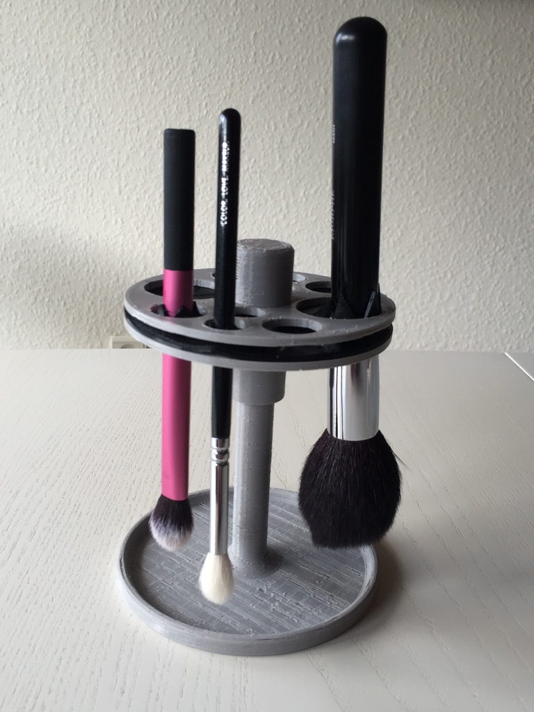 Cosmetic makeup brush dryer/holder