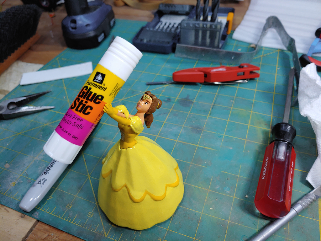 Belle Figurine for holding small things for fun