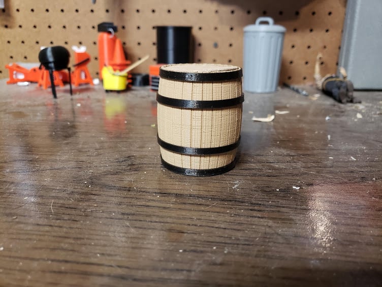 1/10 Scale Wooden Barrel for scale garage
