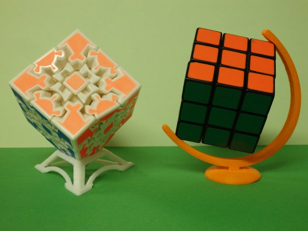 Rubik's cube stand