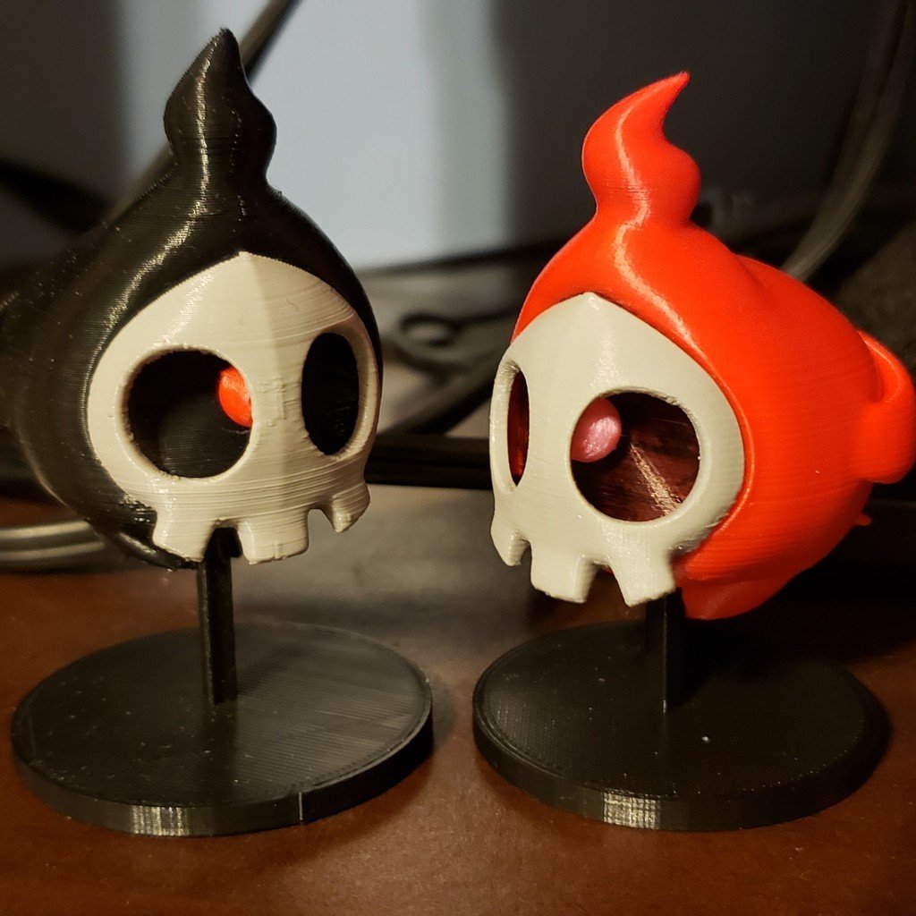 Duskull with Stand