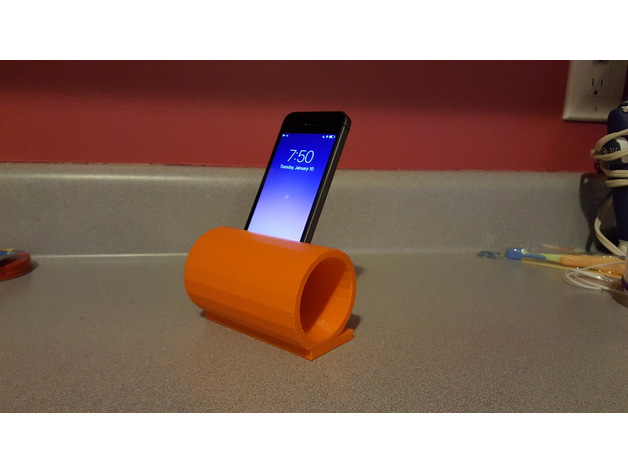 iPhone 5 Passive Amplifier Stand